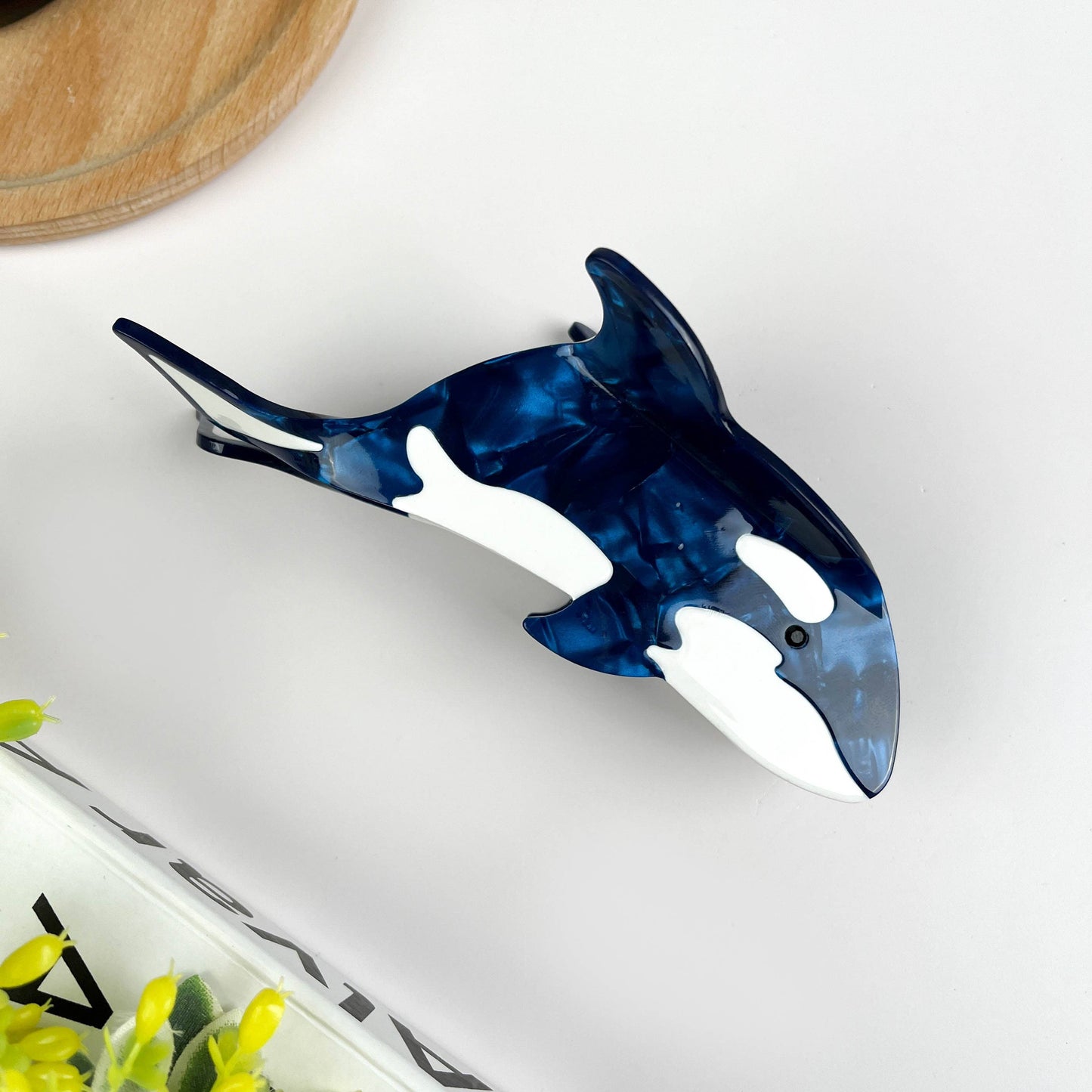 TheDivaSoap - Whale Hair Clip,Marine Animal Hair Clip: Black
