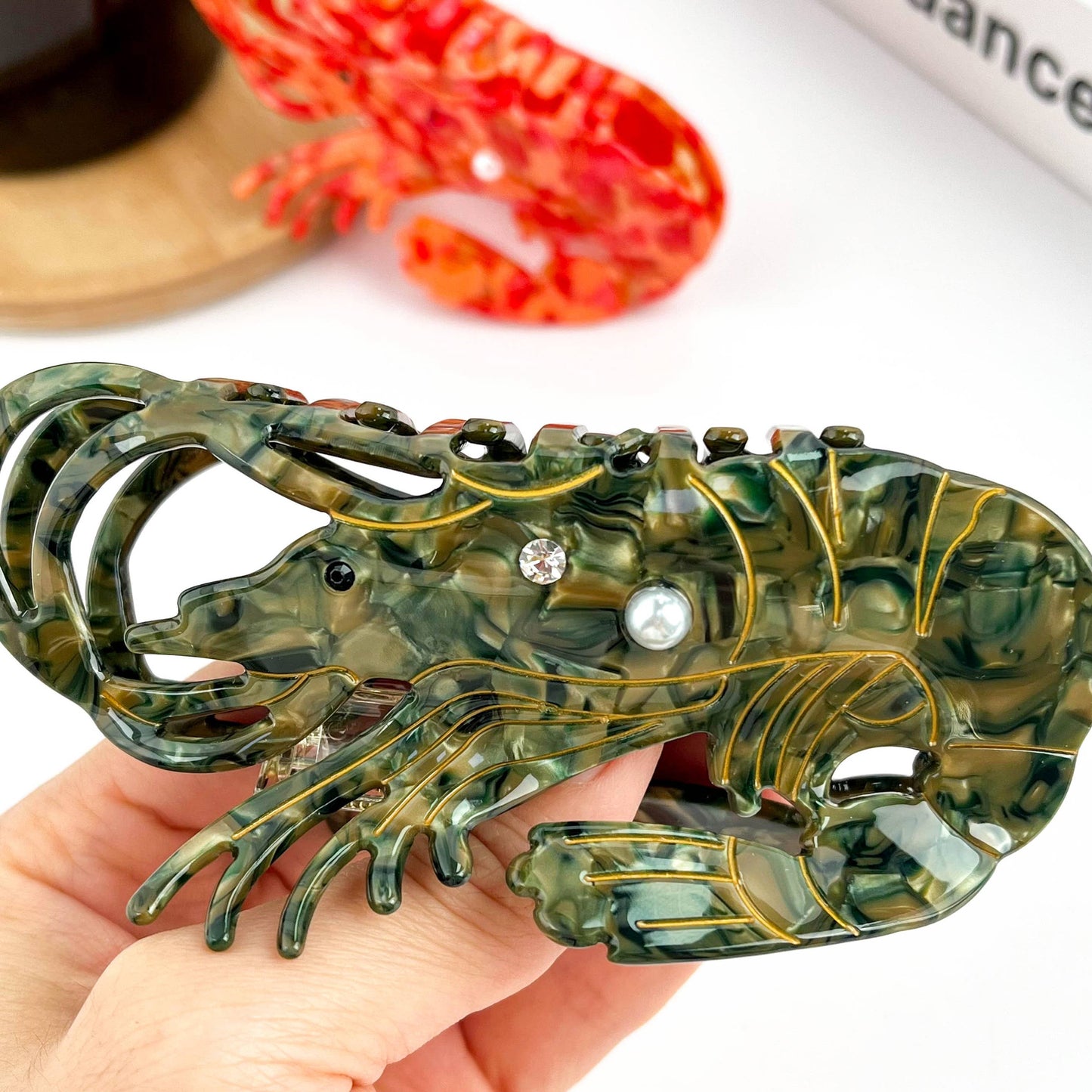 TheDivaSoap - Lobster Claw Clip, Acetate Marine Animal Hair Clip: Red