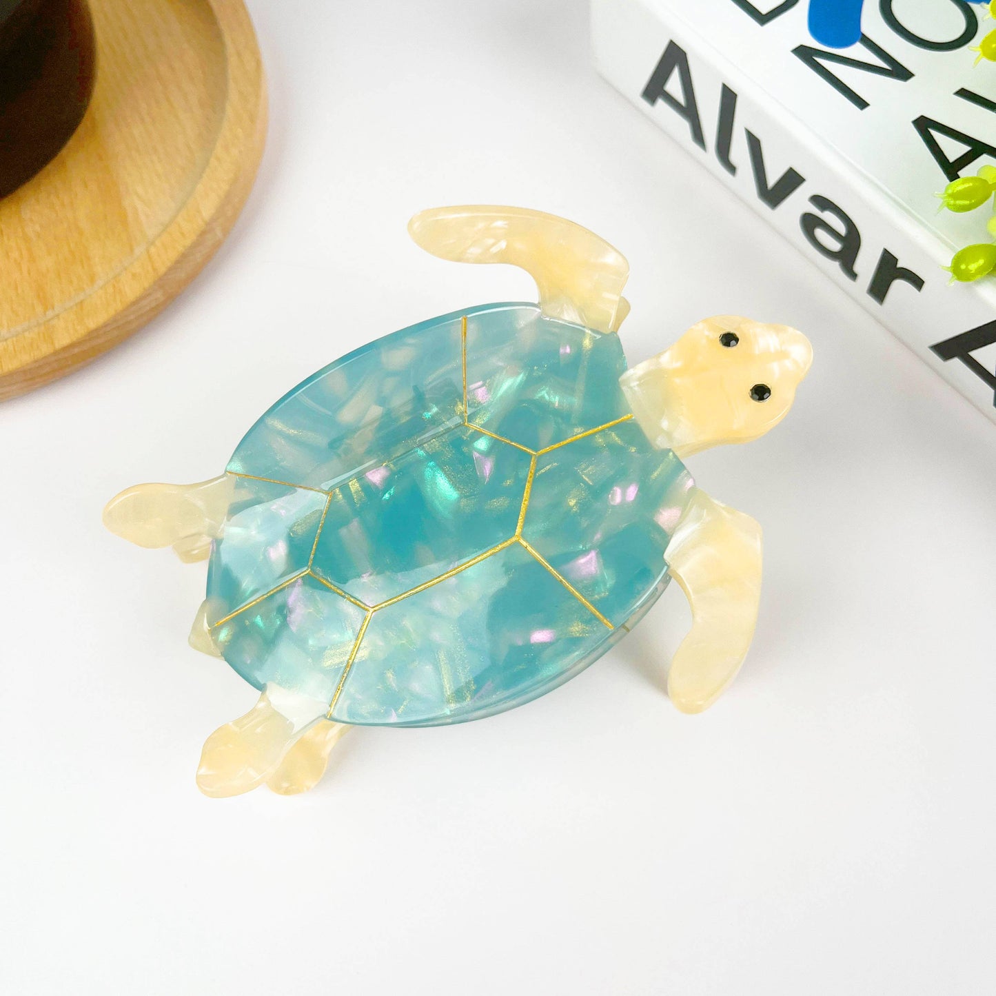 TheDivaSoap - Blue Turtle Claw Clip,Animal Hair Clip: Large