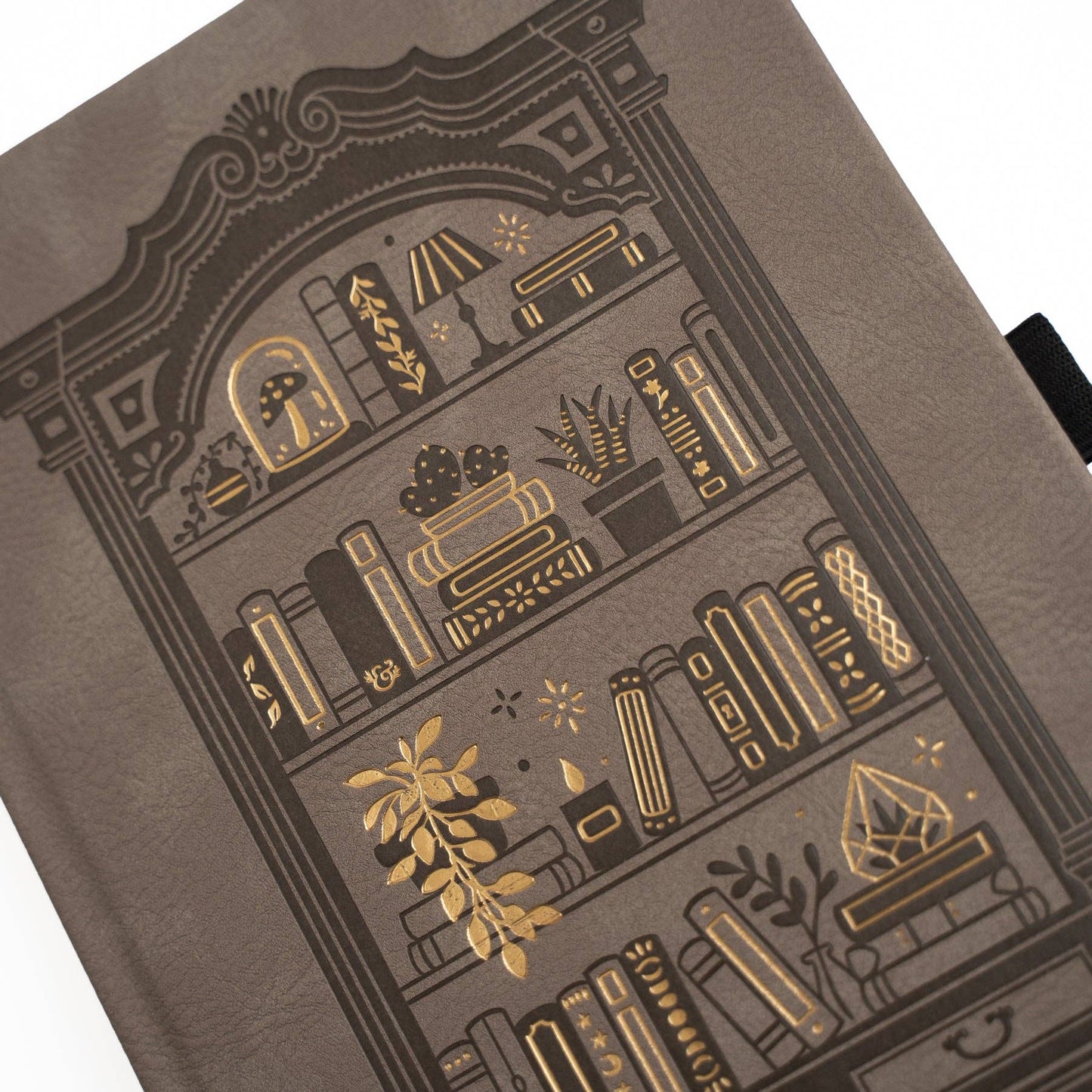 Archer and Olive - A5 Lined: Bookshelf