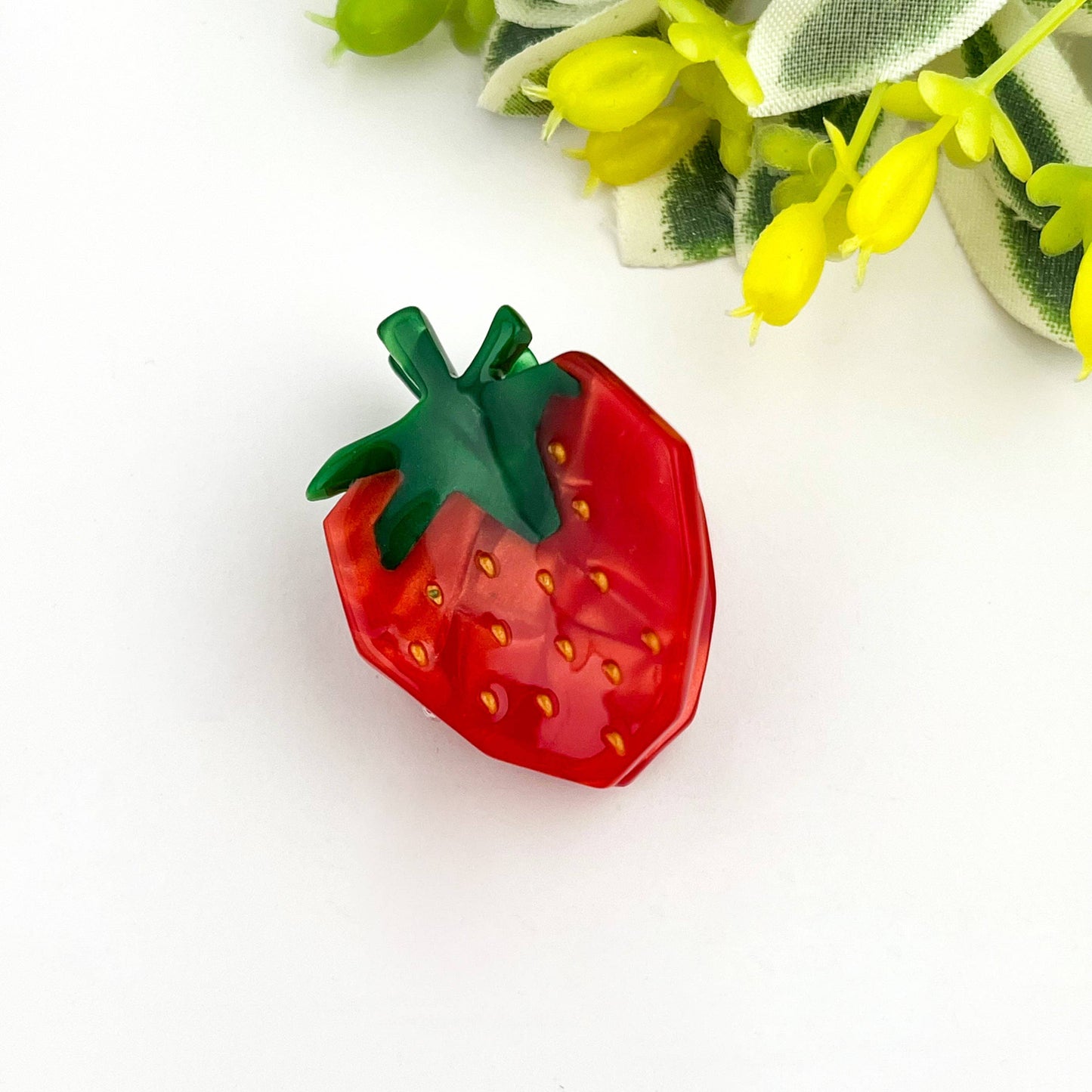 TheDivaSoap - Cartoon Strawberry Hair Claw Clip,Fruit Hair Clip: Red