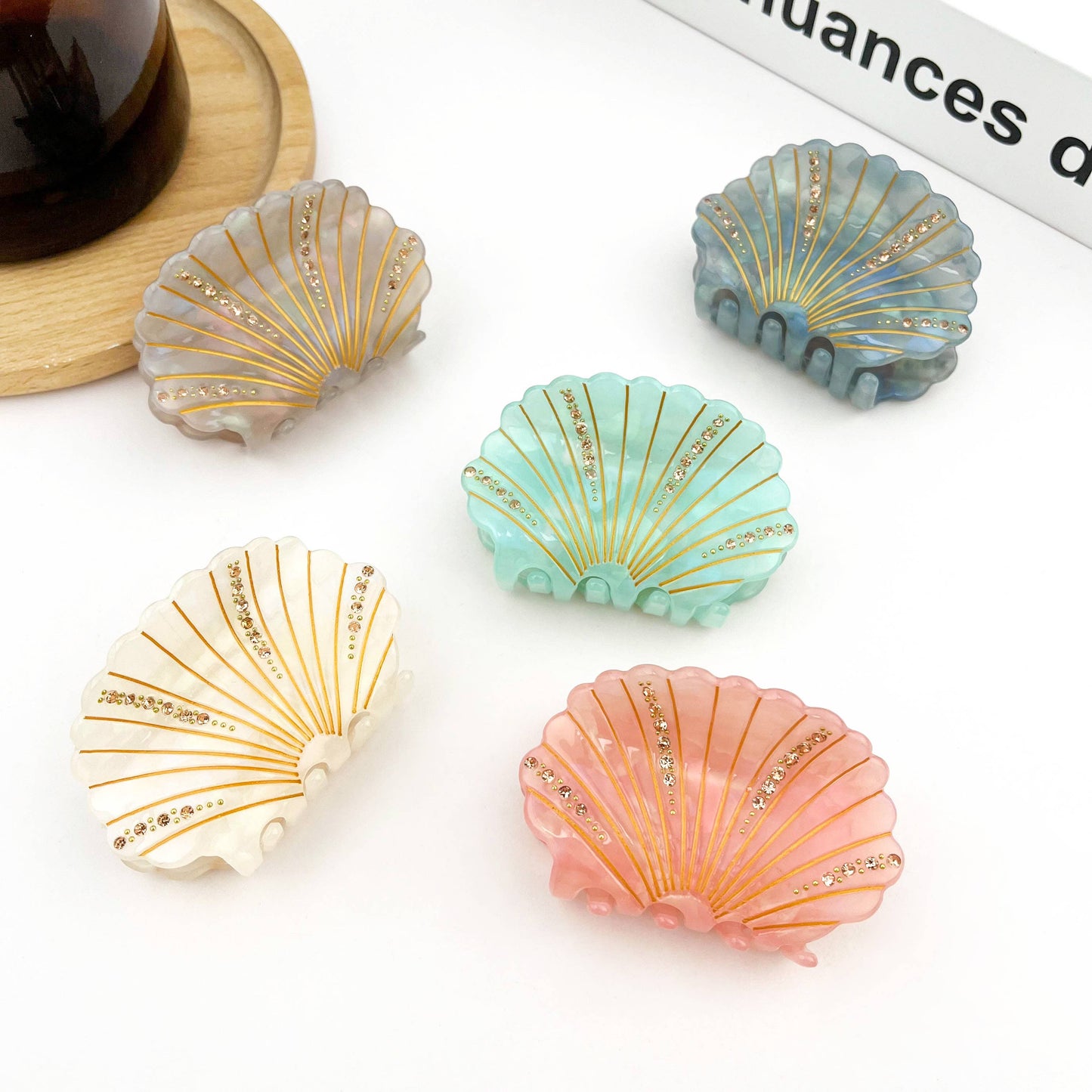 TheDivaSoap - Crystal Shell Claw Clip, Ocean Creatures Hair Clip: White