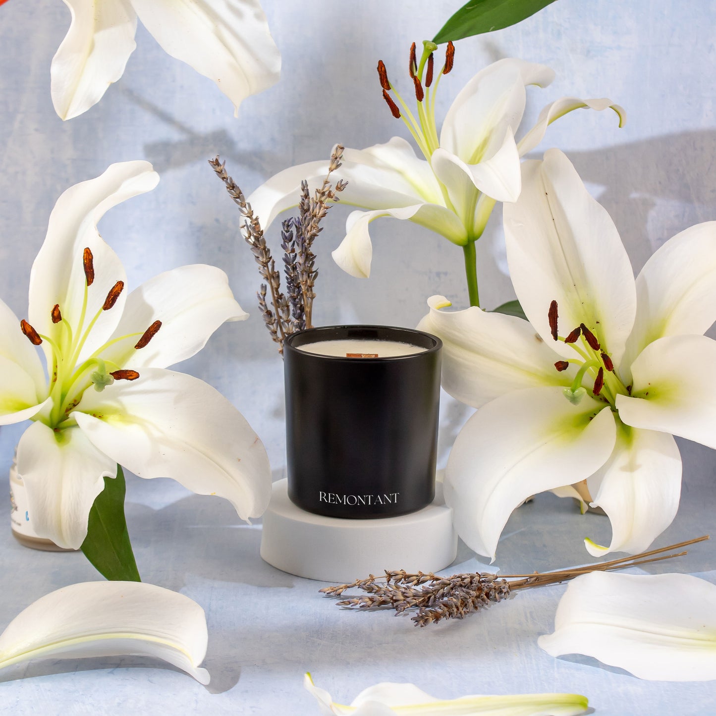 Lavender Linen Candle | Lavender ~ Linen ~ Lily of the Valley | Wood Wick Candle