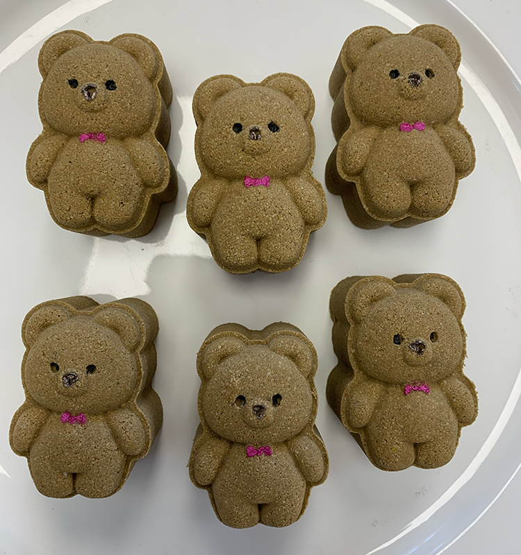 Poppy & Thyme - Little Brown Bear Bath Bomb