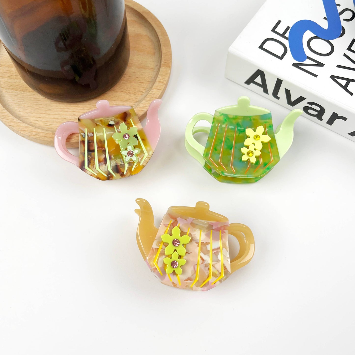 TheDivaSoap - Cartoon Teapot Hair Clip Acetate Claw Clips: Green