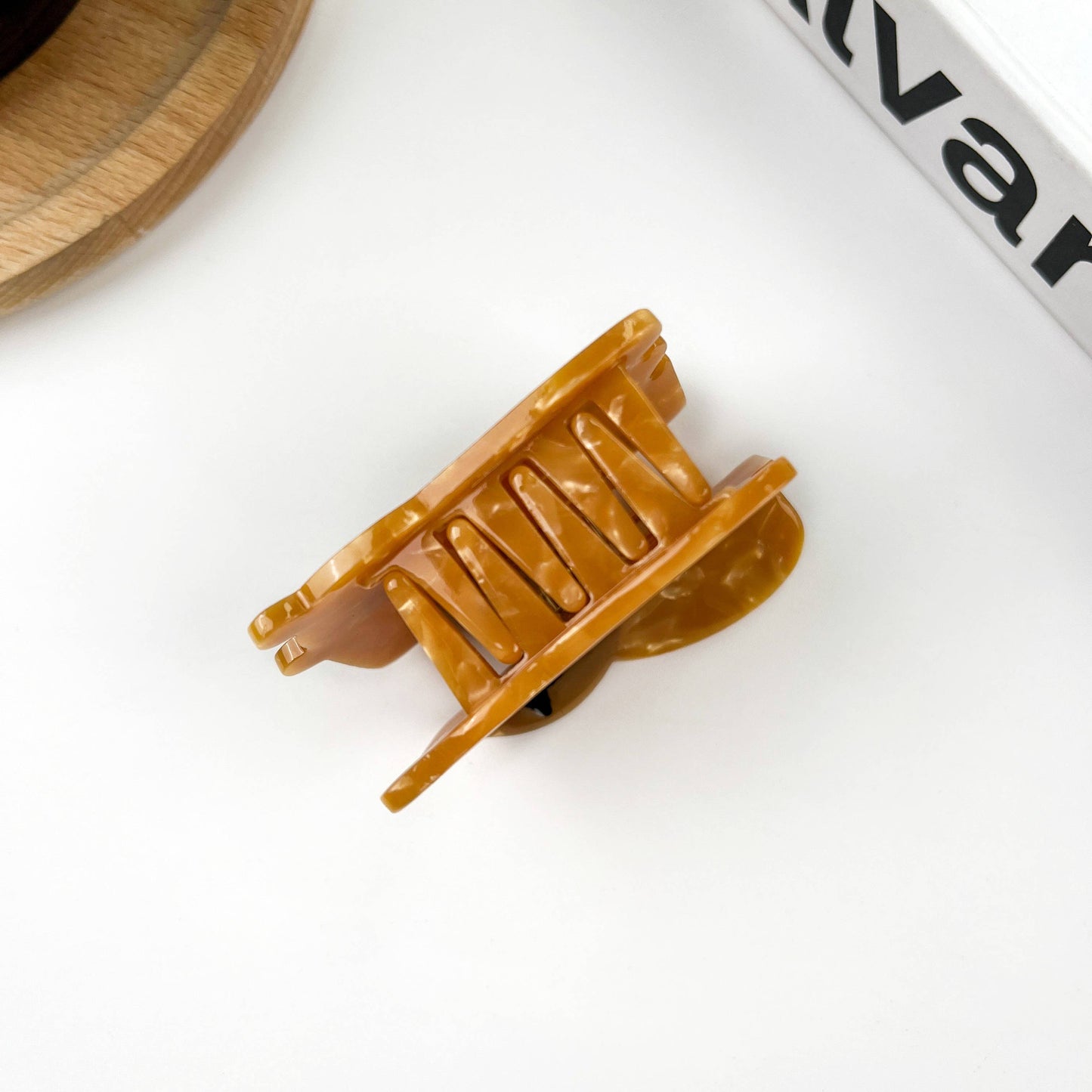 TheDivaSoap - Cute Capybara Hair Clip,Animal Claw Clip