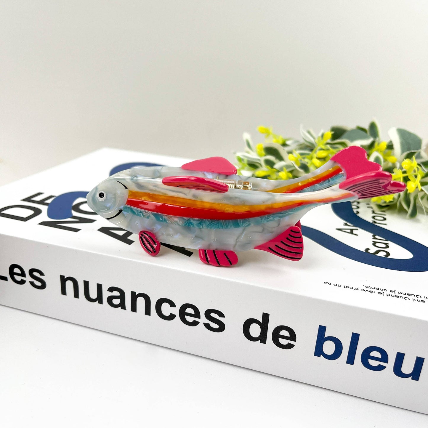 TheDivaSoap - Colorful Fish Hair Clip, Acetate Claw Clip
