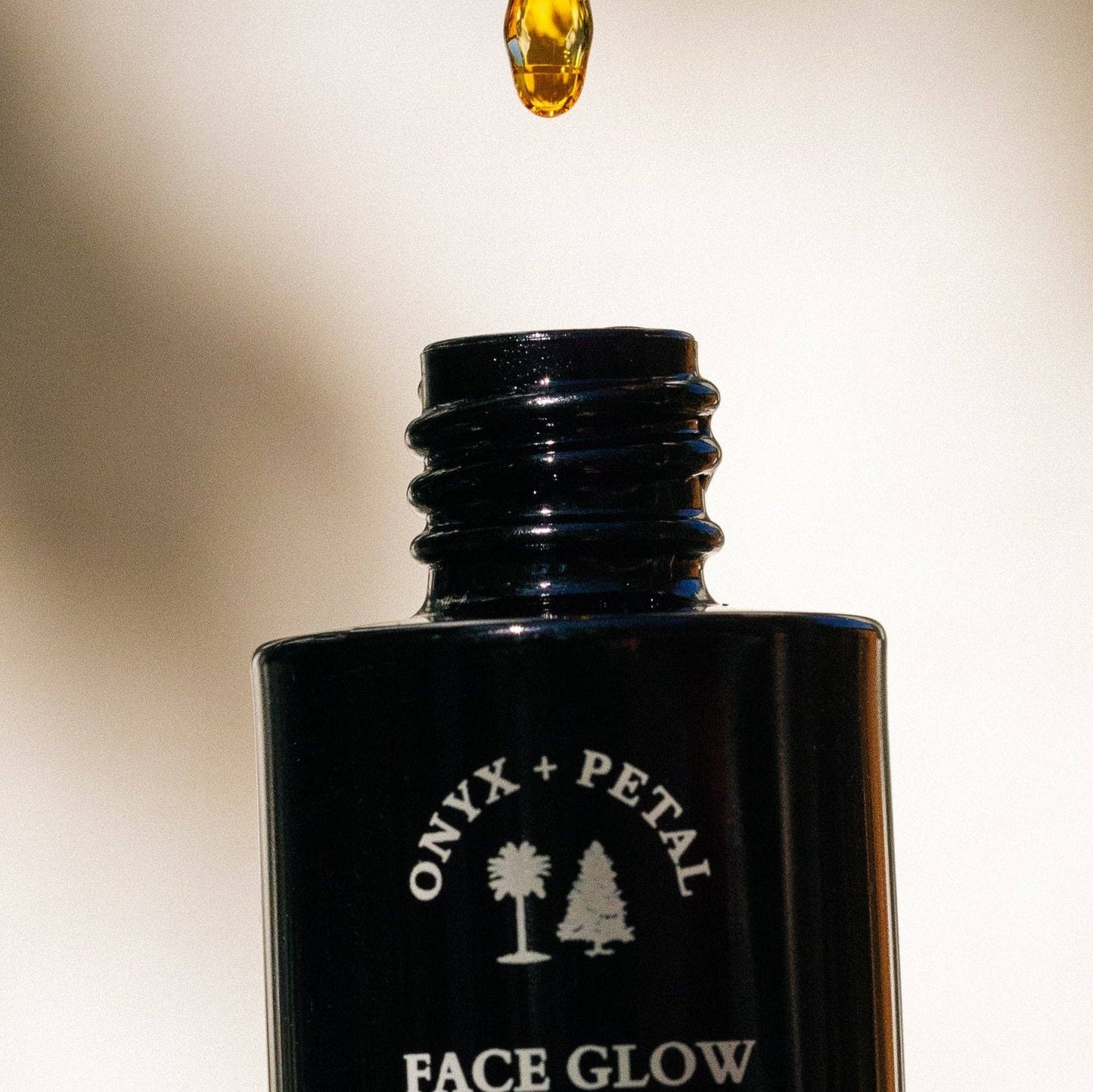ONYX + PETAL - Face Glow Radiant-Aging Serum