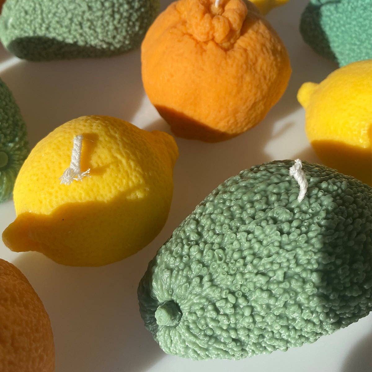 Scandles - Avocado Candle: Green / Sea Salt & Orchid / Single Avo