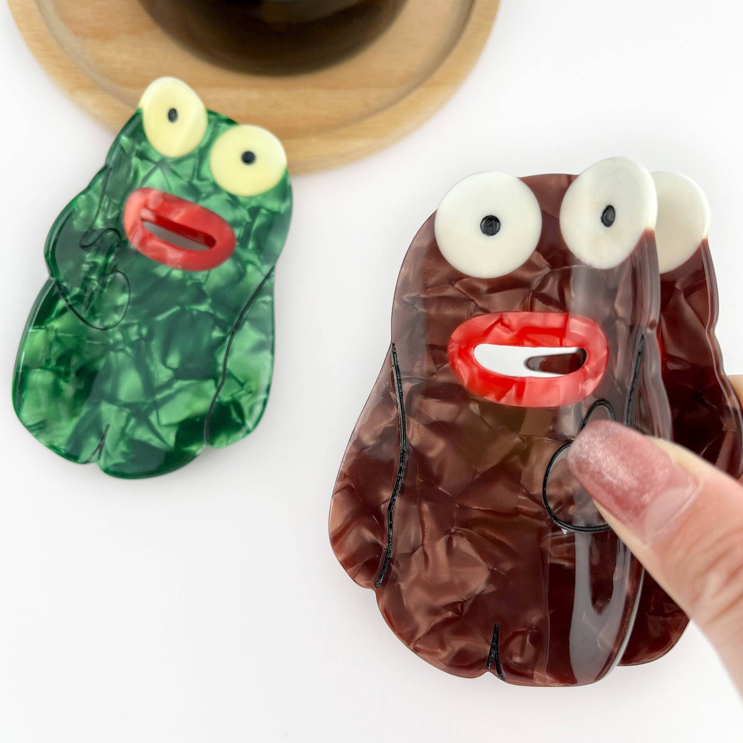 TheDivaSoap - Big Mouth Monster Hair Claw Clip, Funny Party Hair Clip: Green
