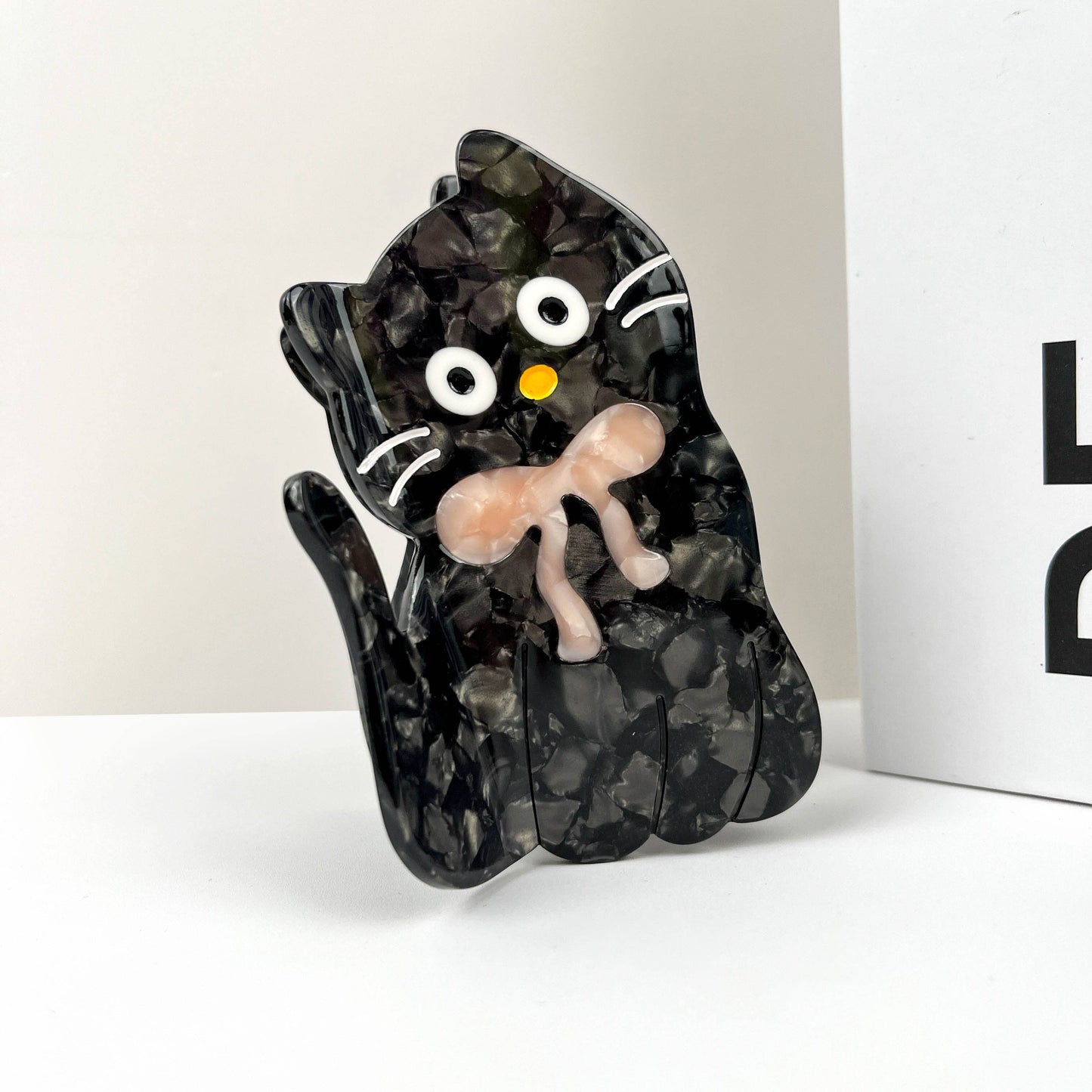 TheDivaSoap - Tilt Head Cat Hair Clip, Acetate Claw Clip: Black