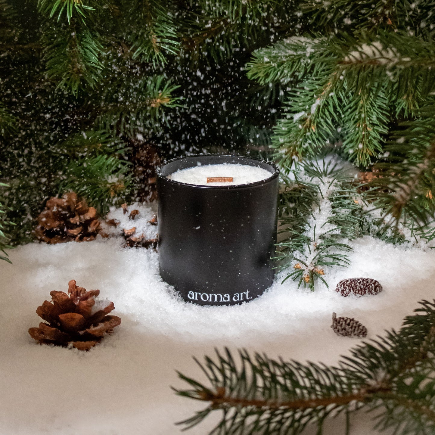 Good Tidings | Thyme ~ Tart Cherry ~ Pine| Crackling Wood Wick Gift Candle