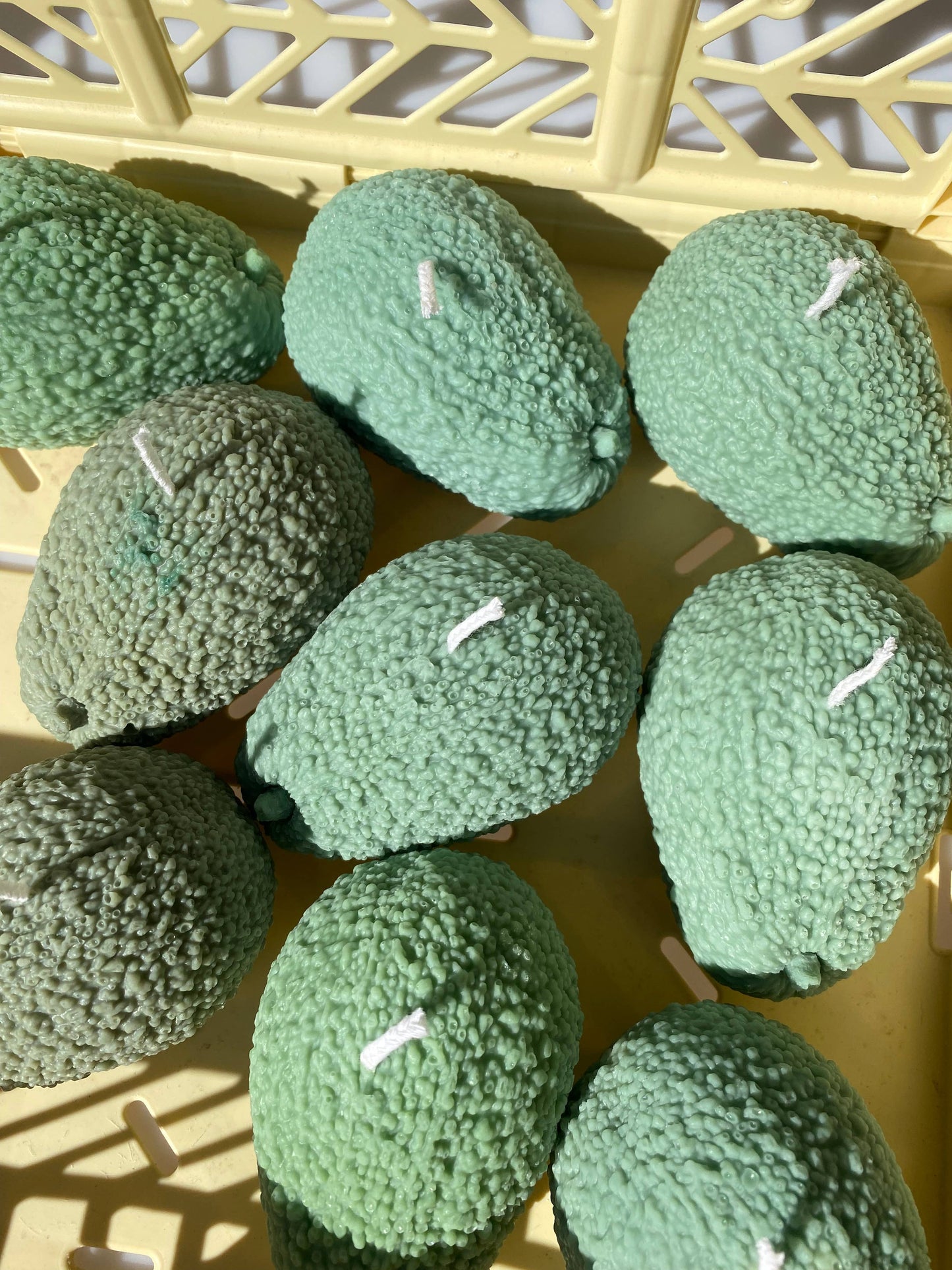 Scandles - Avocado Candle: Green / Sea Salt & Orchid / Single Avo